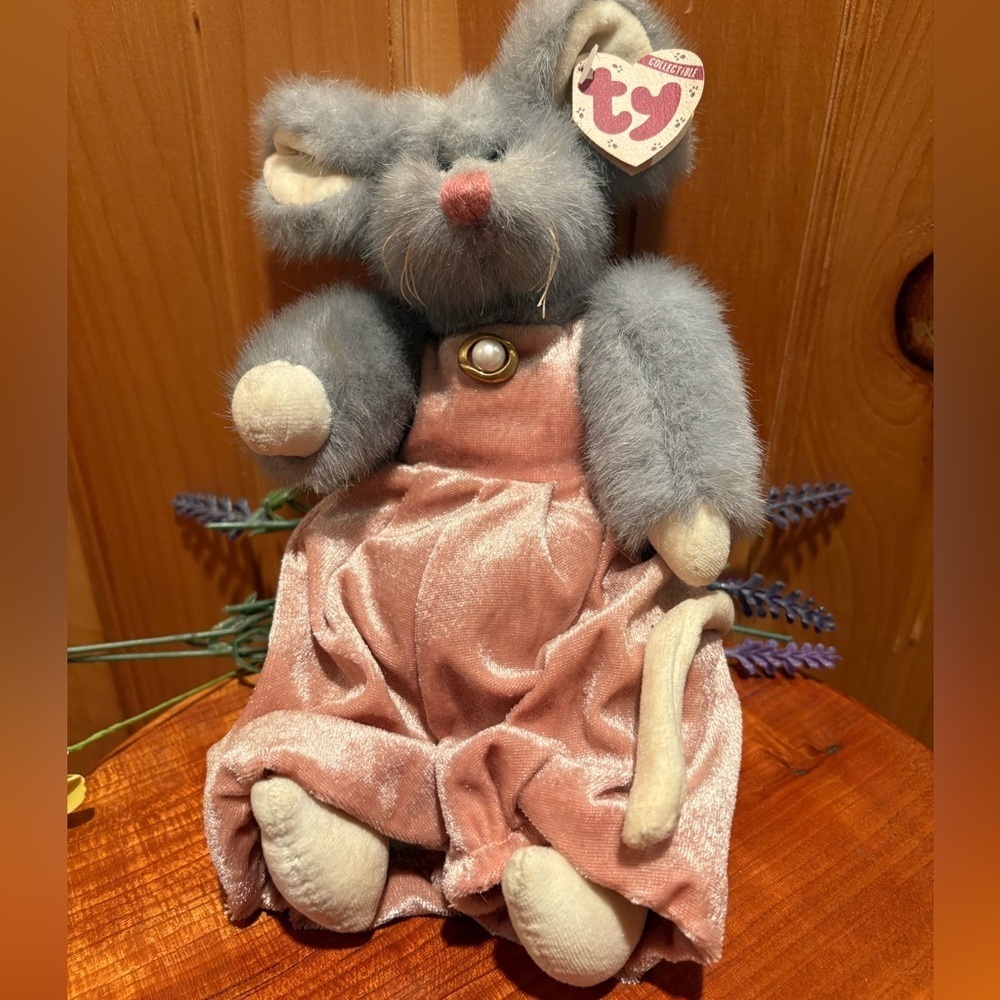 TY Attic Treasures "Colby" Mouse with tags - Retired 2002